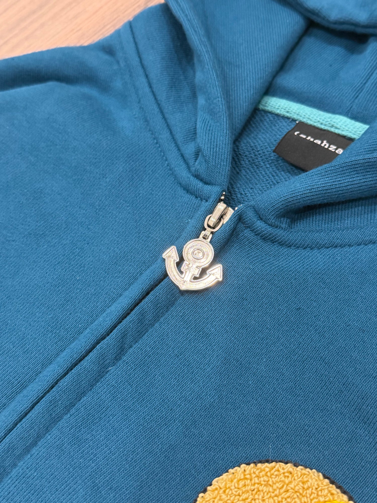 CRAZY DIAMOND ZIP-UP + FREE ITEM (READ DESCRIPTION)