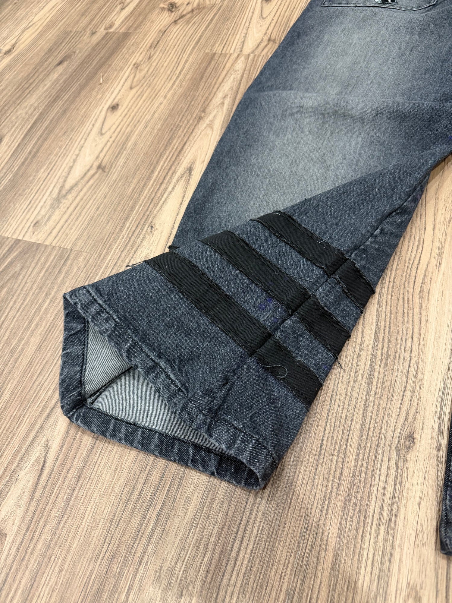 DEATH THE KID (DENIM) + FREE ITEM (READ DESCRIPTION)