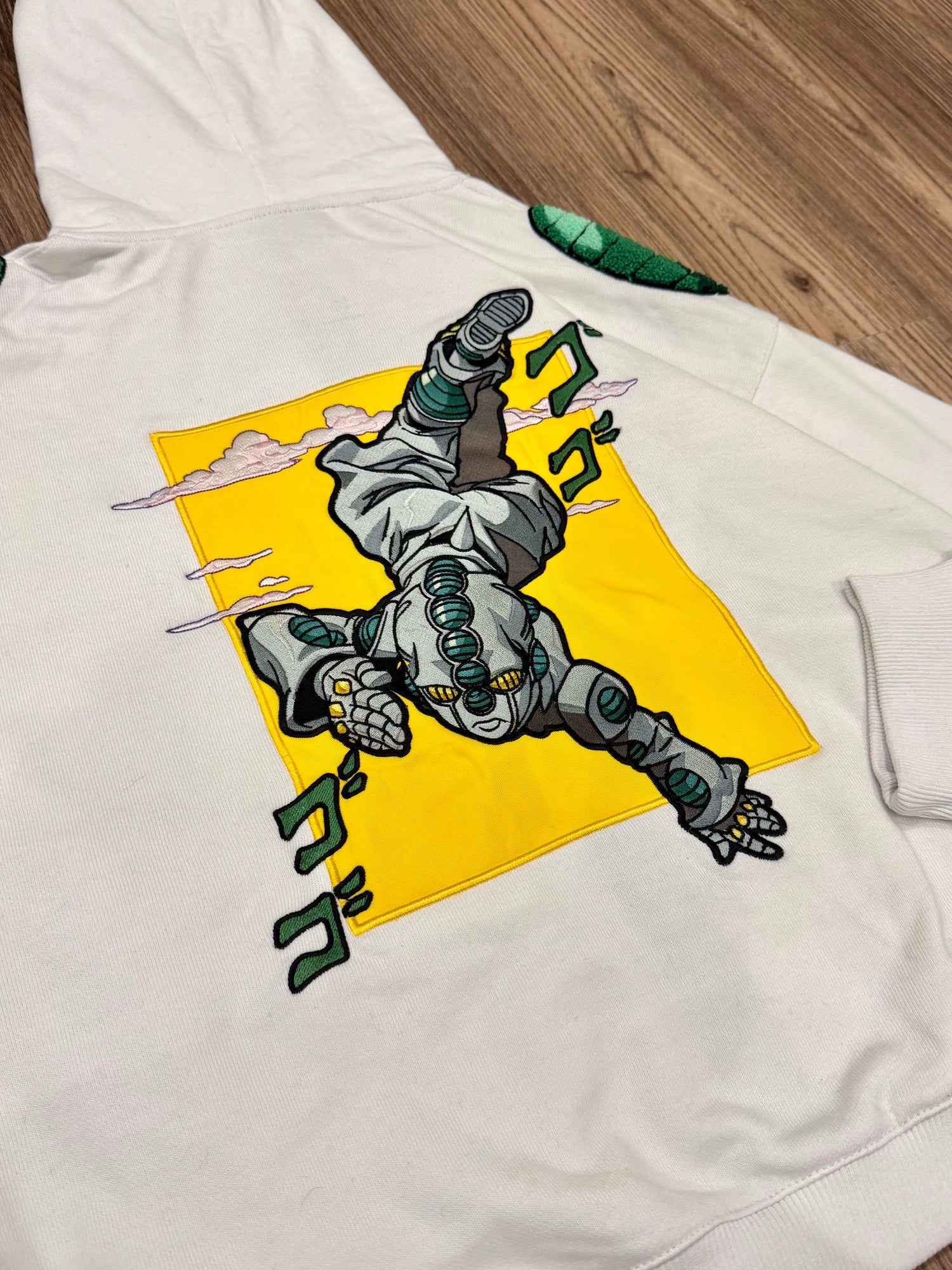 ECHOES ACT 3 ZIP-UP + FREE ITEM (READ DESCRIPTION)