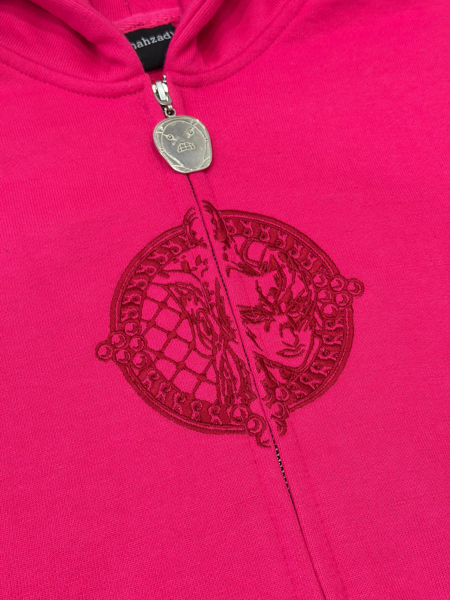 KING CRIMSON (ZIP-UP) + FREE ITEM (READ DESCRIPTION)