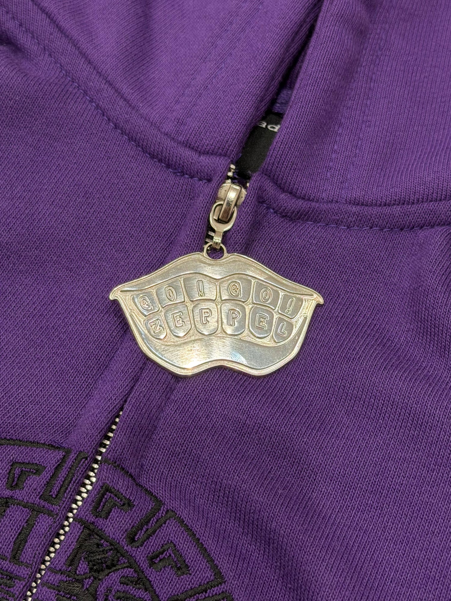 GYRO ZEPPELI ZIP-UP + FREE ITEM (READ DESCRIPTION)