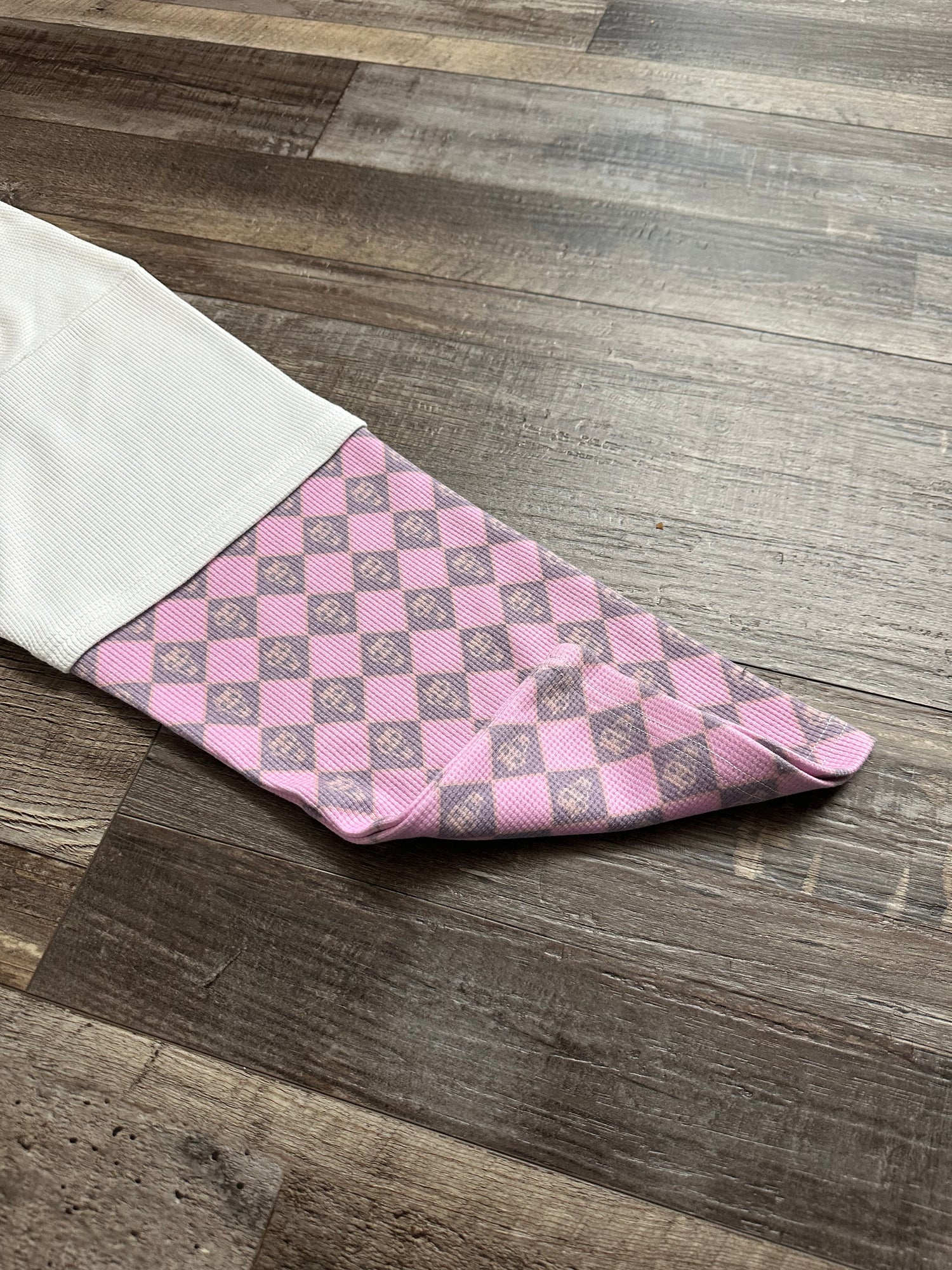 KILLER QUEEN THERMALS + FREE ITEM (READ DESCRIPTION)